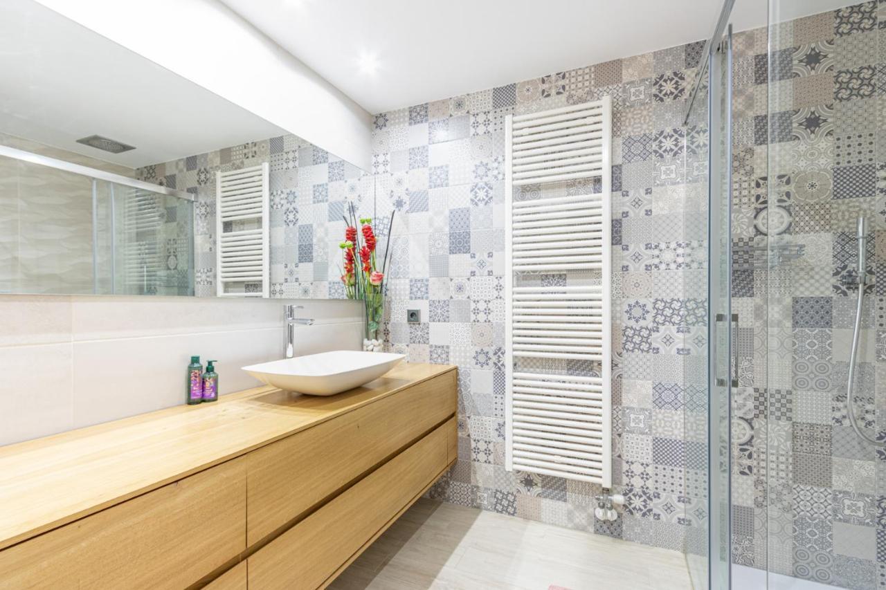 Dali City Apartamento Figueres  Eksteriør bilde
